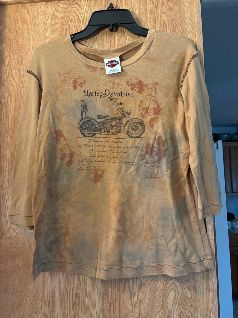 Harley-Davidson womens Tan Long Sleeve Motorcycle Graphic Tee